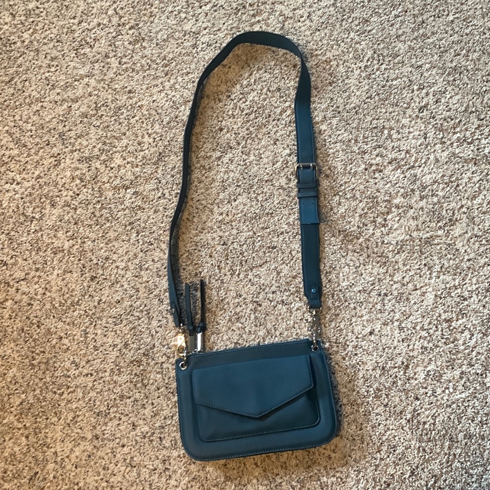 Crossbody purse